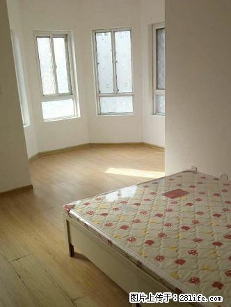 欧洲风情 二楼 简装修 三室一厅 水电暖齐全 免费登记房源 - 房屋出租 - 房屋租售 - 鹤壁分类信息 - 鹤壁28生活网 hb.28life.com