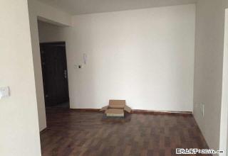 福源中学附近农垦C区 两室 简装 有床热水器 850月 - 鹤壁28生活网 hb.28life.com