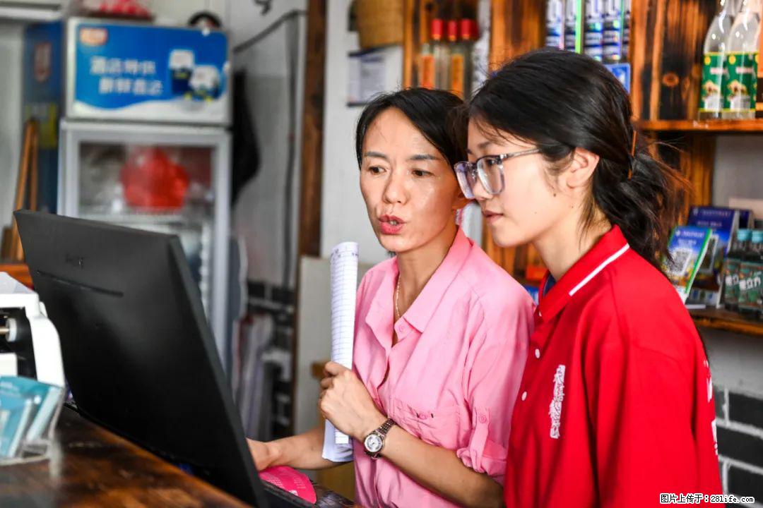 全网追的“扁担女孩”，找了一份暑假工，时薪12元 - 鹤壁生活资讯 - 鹤壁28生活网 hb.28life.com
